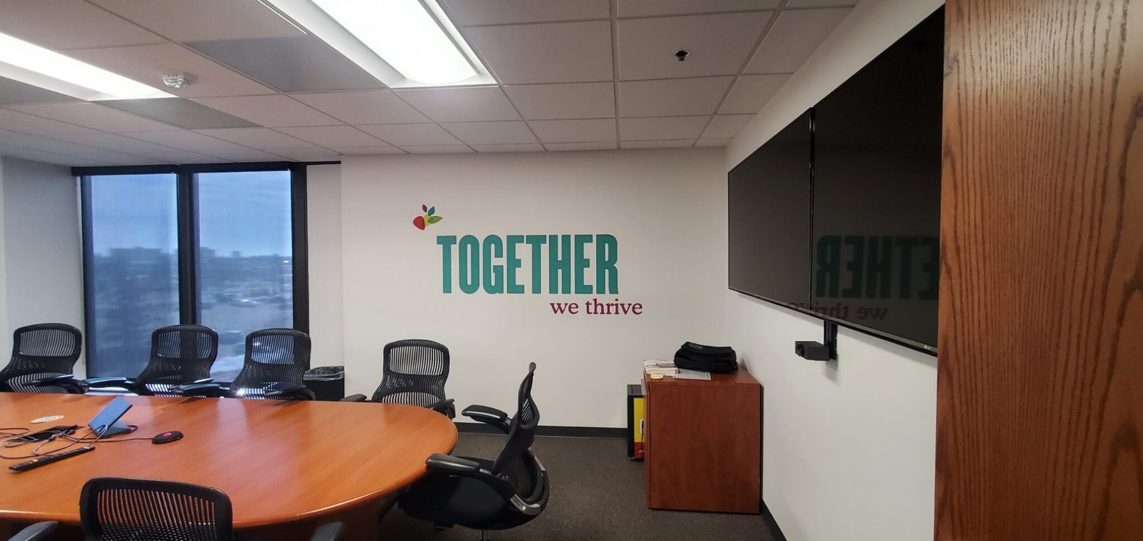 Large-format custom wall mural printing Surrey BC